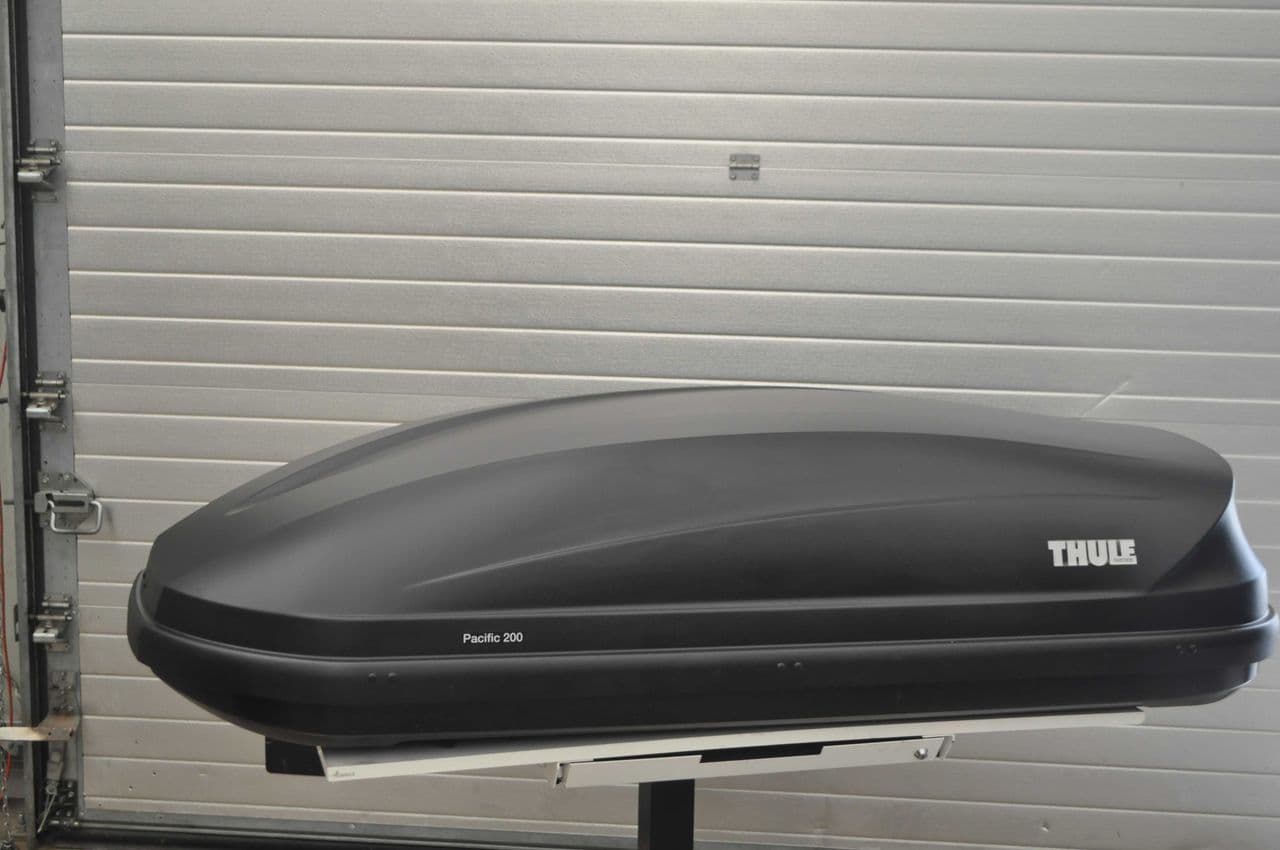 Box dachowy Thule Pacific 200 — zdjęcie 1